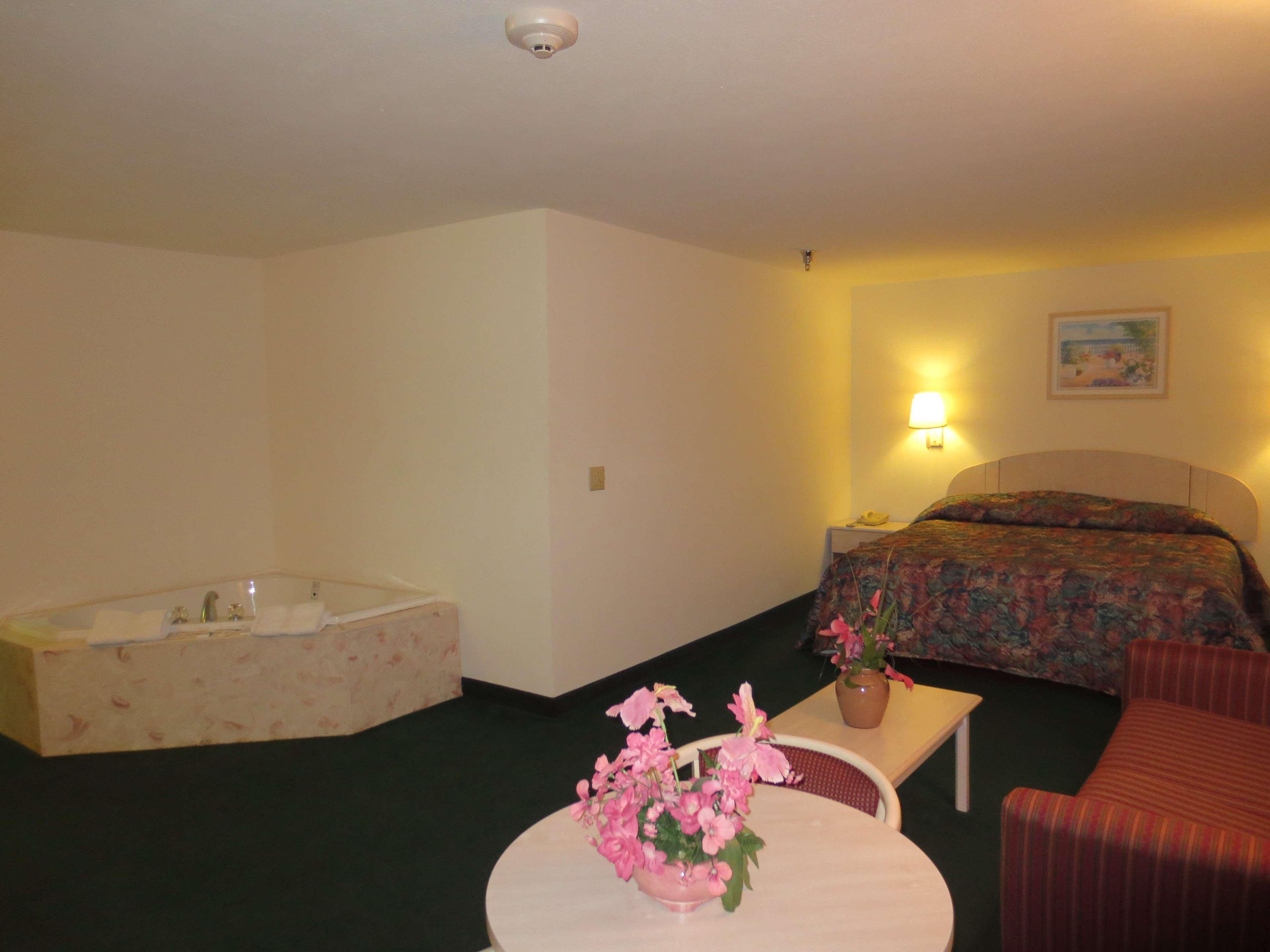 Pinckneyville Inn And Suites Dış mekan fotoğraf
