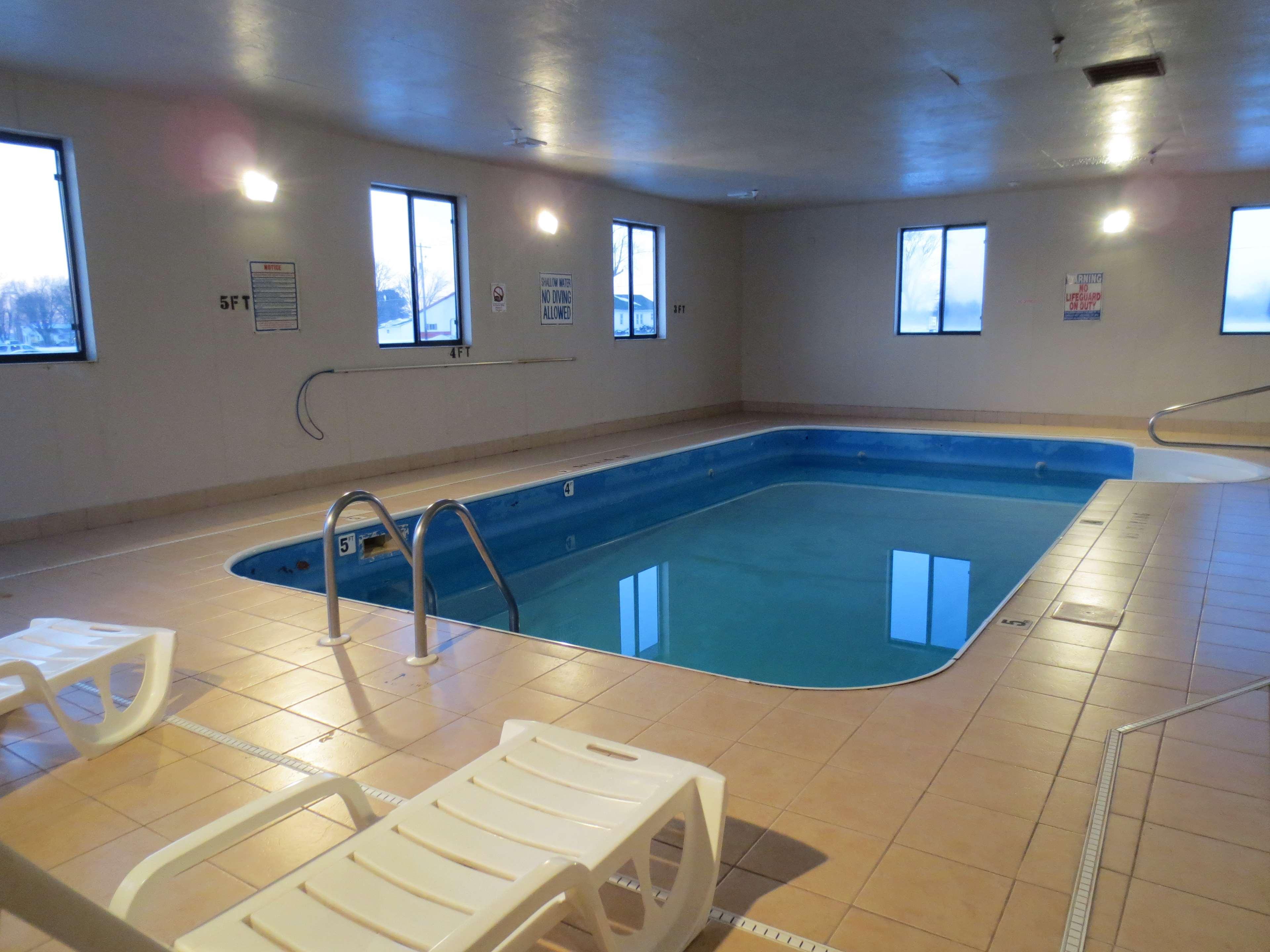 Pinckneyville Inn And Suites Dış mekan fotoğraf