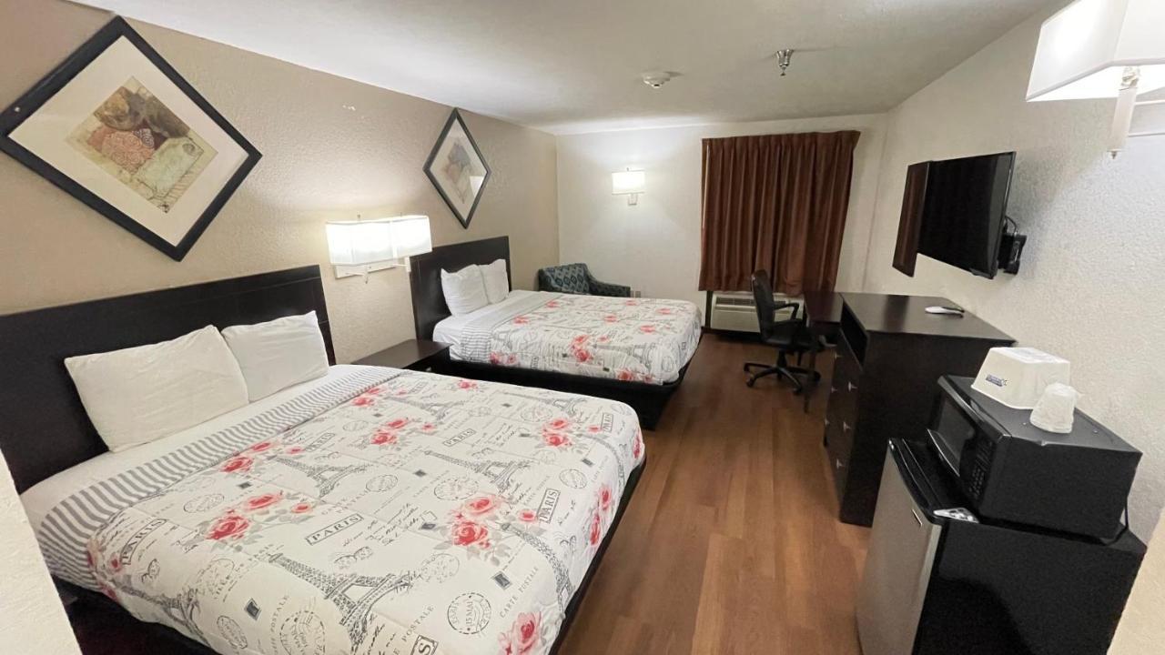 Pinckneyville Inn And Suites Dış mekan fotoğraf