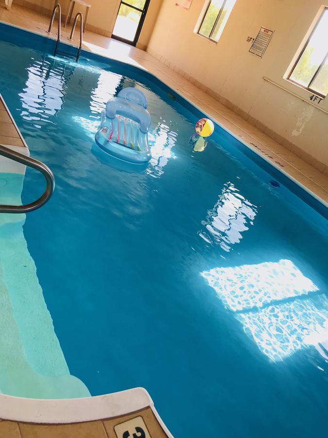 Pinckneyville Inn And Suites Dış mekan fotoğraf